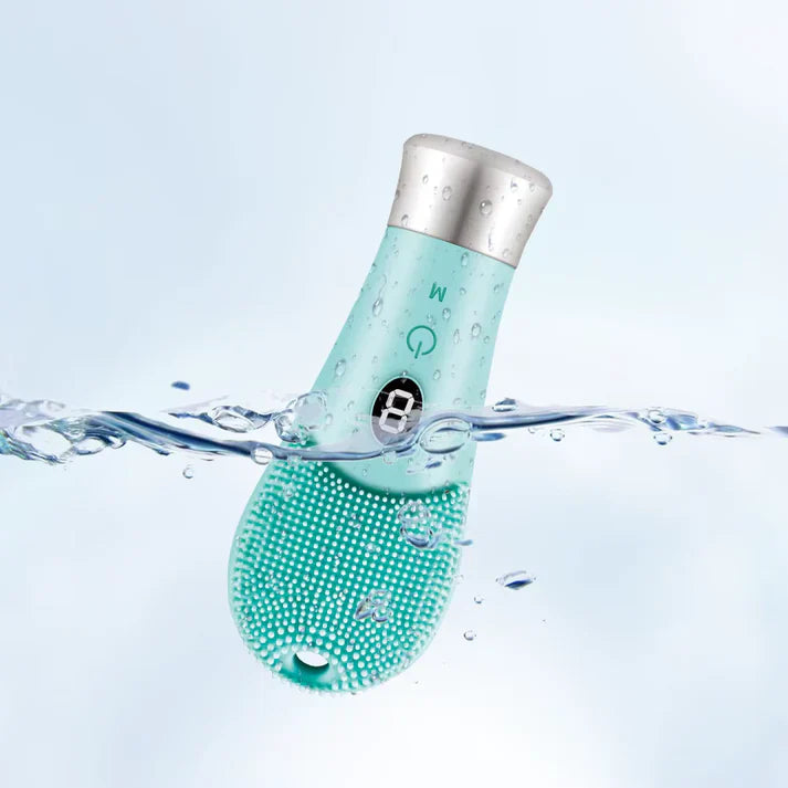 WarmSkin+ – Rechargeable Face Cleanser