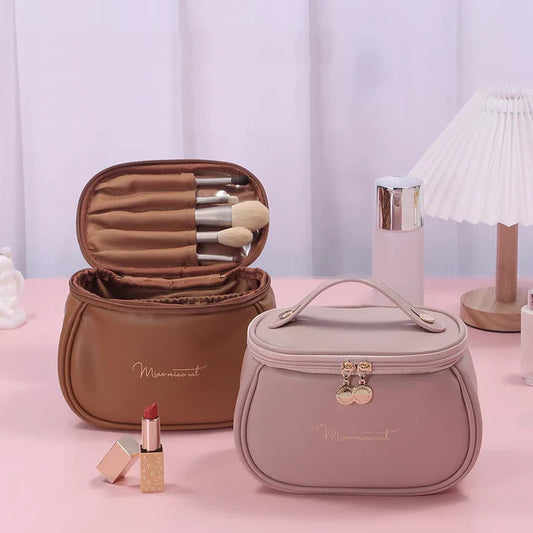 Elite Carry Luxe Mini Leather Bag